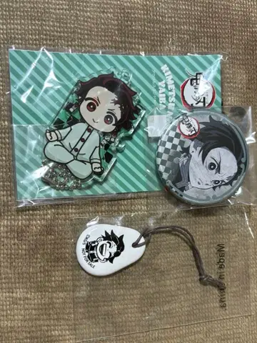 귀멸의 칼날 다이닝 캔뱃지 탄지로