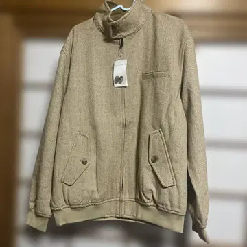 헤링본 무늬 베이지 점퍼