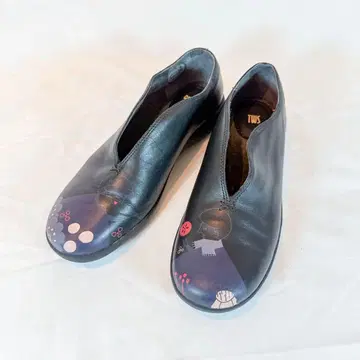 CAMPER TWINS 가죽 신발 올 패턴 프린트 블랙 39