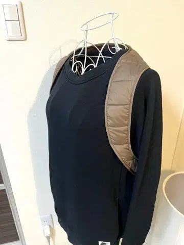 새상품 퀼팅 베스트 카이로 포켓 부착