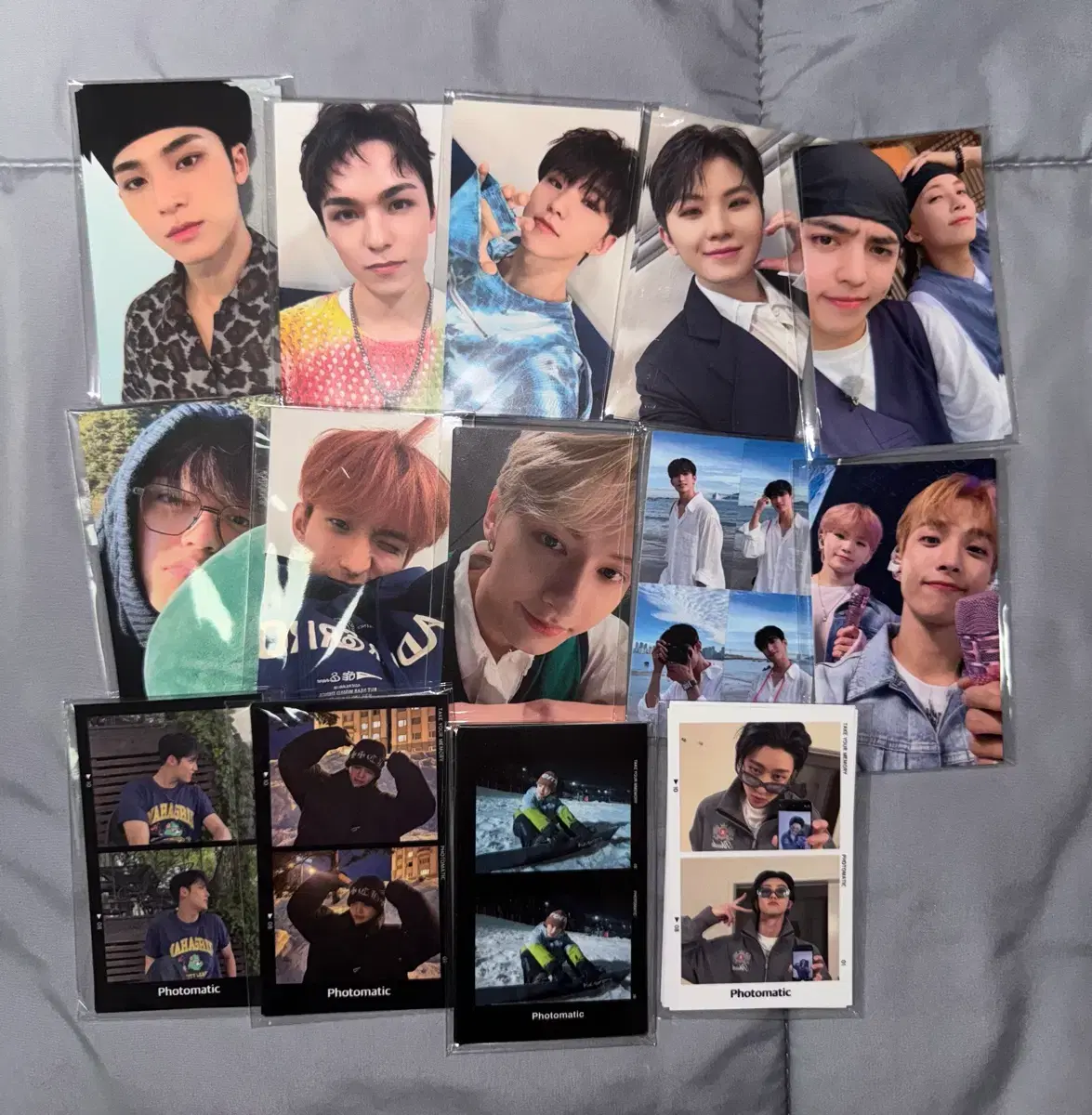 Seventeen unofficial goods wts set bulk