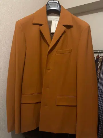 드리스 반 노튼 24SS 노치드 라펠 4B 자켓