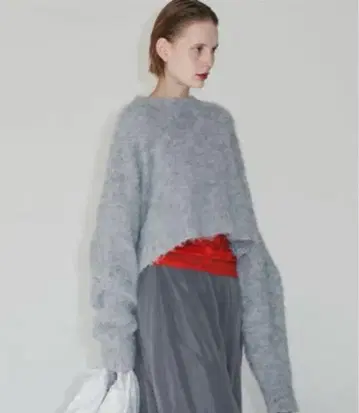 롱 슬리브 샤기 니트