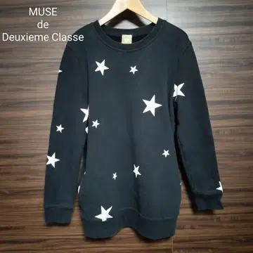MUSE de Deuxieme Classe 별 패턴 맨투맨 트레이닝복