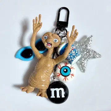 자라자라 키링 자라자라 가챠가챠 영화 눈알