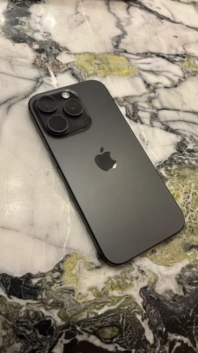 iPhone 15 Pro 256 Black Titanium