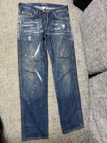 데미지 가공 슬림핏 데님 팬츠