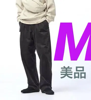 UNIQLO U 코듀로이 턱 와이드 팬츠 사이즈 M 다크 그레이