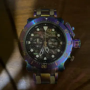 INVICTA 멀티 컬러 크로노그래프 손목시계