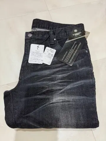 TORNADO MART 토네이도 마트 스키니 데님 L 사이즈 미사용