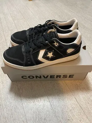 CONVERSE CONS 블랙 스니커즈