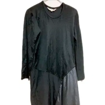 블랙 비대칭 긴팔 원피스