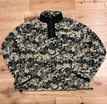 ZARA 디지털 카모 플리스 자켓 s-m 사이즈