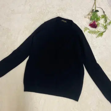 블랙 V넥 긴팔 스웨터 사이즈 1