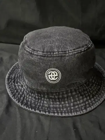 ENEBEYC 바게트 무카이 코지 씨 착용 동일 타입