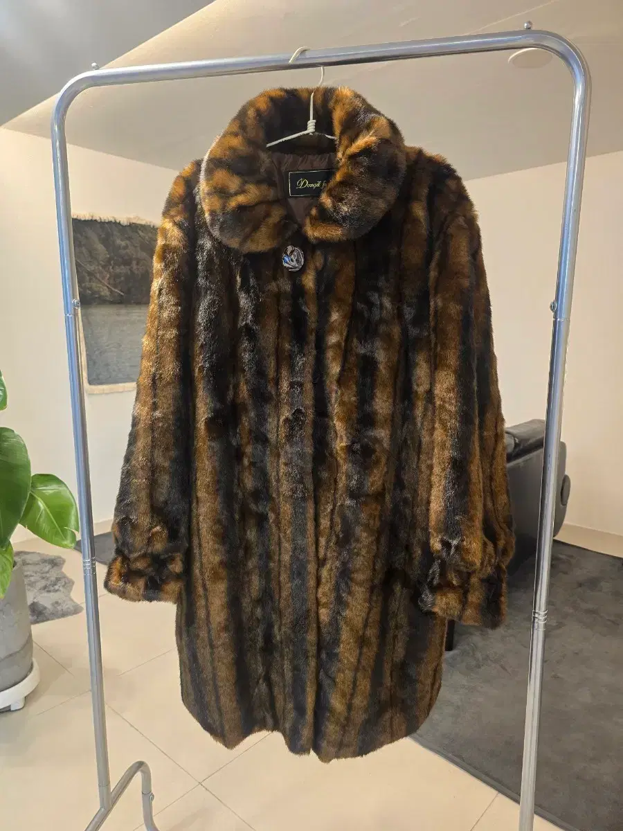 Dongil Fur Mink Long Coat Brown