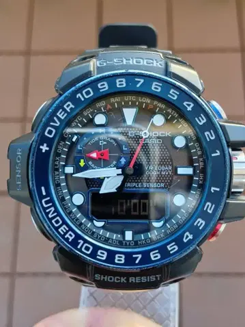 지샥 가마스터 G-SHOCK GWN-1000 전파 솔라