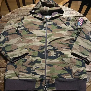 타미힐피거 카모플라쥬 마운틴 후드티 브라운 L 사이즈