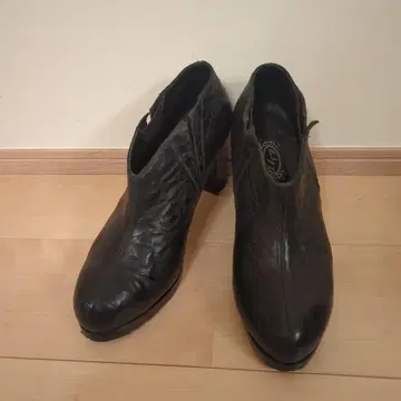 눈 사양 블랙 가죽 부티 미국제