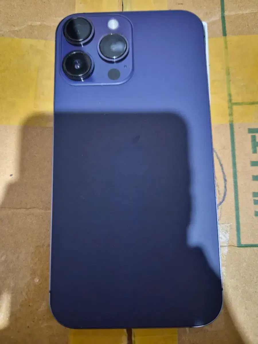 iPhone XR (14 Pro Housing)
