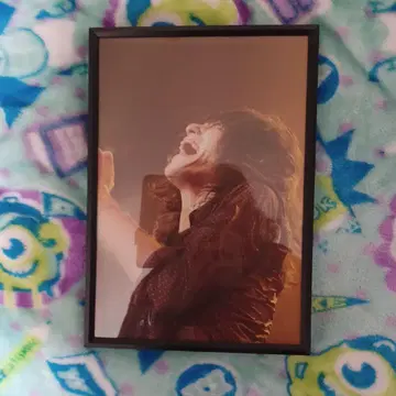 시마 료헤이 퍼포먼스 사진 프레임 포함