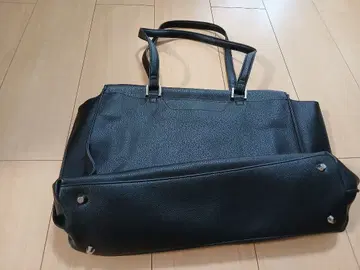 INDIVI 인디비 수납력 A4 사이즈 대응 시고데키 백