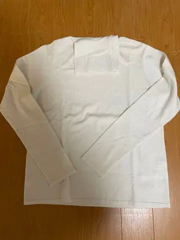 Mila Owen 화이트 긴팔 상의 M