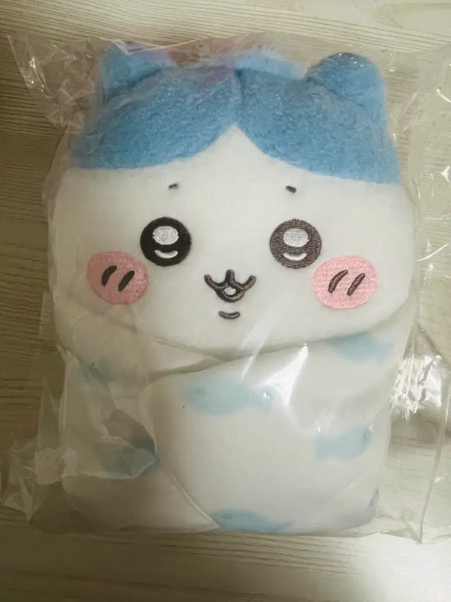 Baby Chiikawa Hachiware Pouch Doll, Unopened
