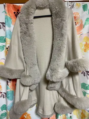 새상품급 퍼 볼레로 케이프 코트 케이프 판초