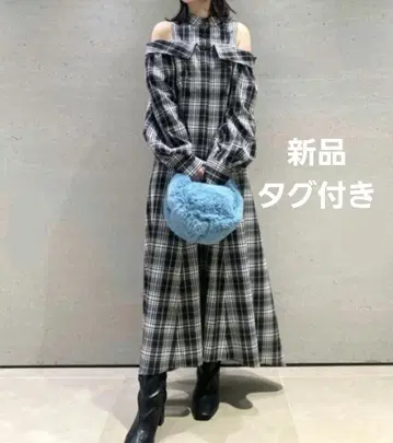 새상품 릴리 브라운 오프숄더 원피스 체크 맥시 길이 S 블랙