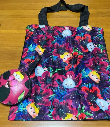 레어 디즈니 스토어 한정판 에코백 썸썸 원더랜드 앨리스 해외