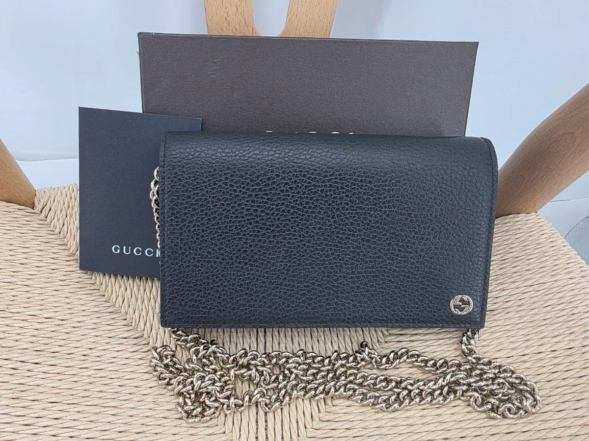 [Authentic] Gucci GG Interlocking Logo WOC Chain Bag