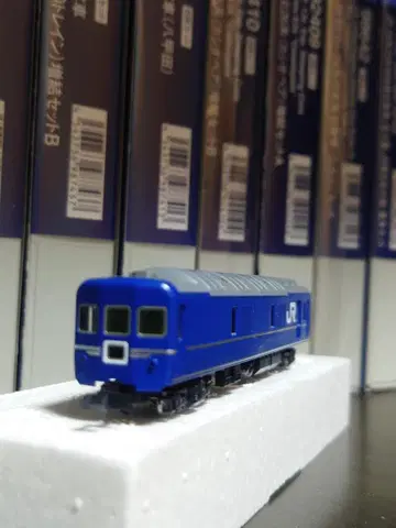 토믹스 카니24 4 초기형 JR 사양