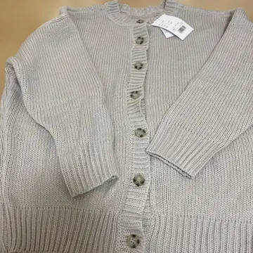 앤도미 애쉬 그레이 M 사이즈 니트 가디건