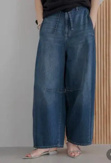 택 포함 로리즈팜 이지 배럴 데님 팬츠 M 사이즈