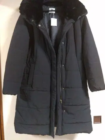 부즈루드 충전솜 블랙 롱 코트