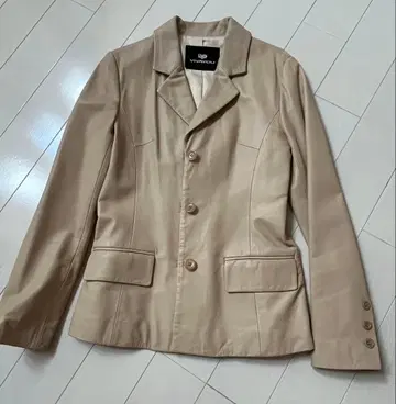 VIVAYOU 양가죽 베이지 테일러드 자켓 S