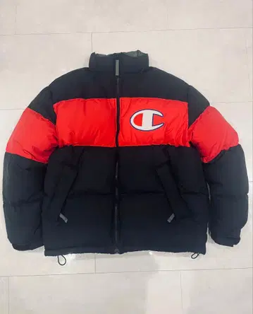 미사용급 Champion 다운 자켓 완판 컬러 L 미국 국기