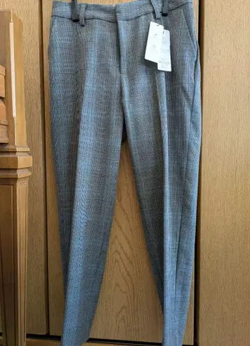 택 포함 새상품 GALLORIA 테이퍼드 팬츠 코발트 블루와 그레이 체크