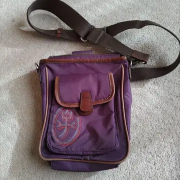 까스텔바작 (castelbajac) ~숄더백~ 퍼플