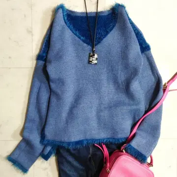 택 포함 새상품 더 데이즈 도쿄 퍼 복슬복슬 니트 블루