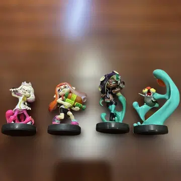 스프라툰 피규어 세트