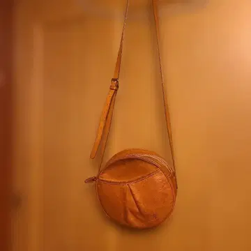 ALBERO 브라운 가죽 숄더백