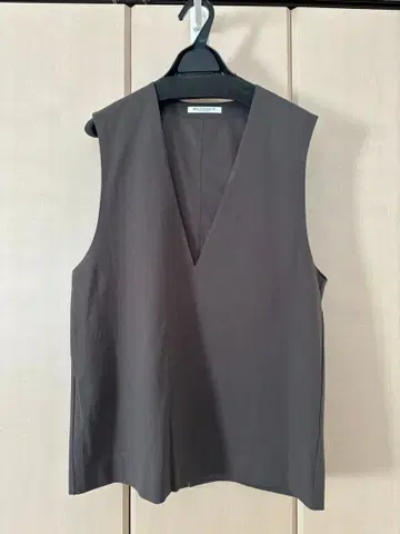 BEAUTY&YOUTH V넥 베스트