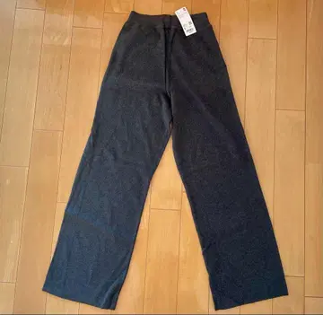 유니클로 여성용 S 워셔블 밀라노 리브 니트 팬츠 다크 그레이