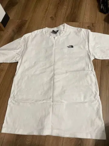 THE NORTH FACE 화이트 T셔츠 L 사이즈