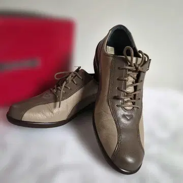 [ 아킬레스 솔보 ] 미사용 23EEE (베이지와 브라운)