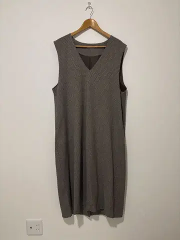 V넥 점퍼 스커트 원피스 브라운