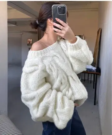 +81BRANCA/하치이치브랑카 SLOBE 별주 케이블 핸드 니트