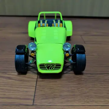 형광 그린 오픈카 미니카